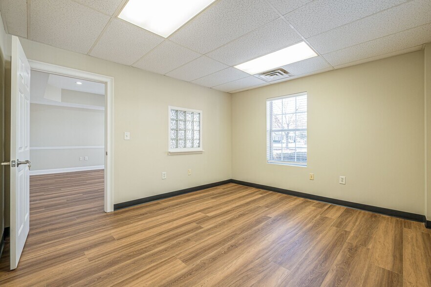 More Photos Of 131 Lee Byrd Rd, Loganville Office For Sale