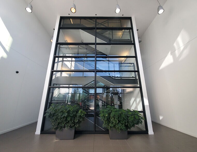 More Photos Of 3001 Emrick Blvd, Bethlehem Office For Lease