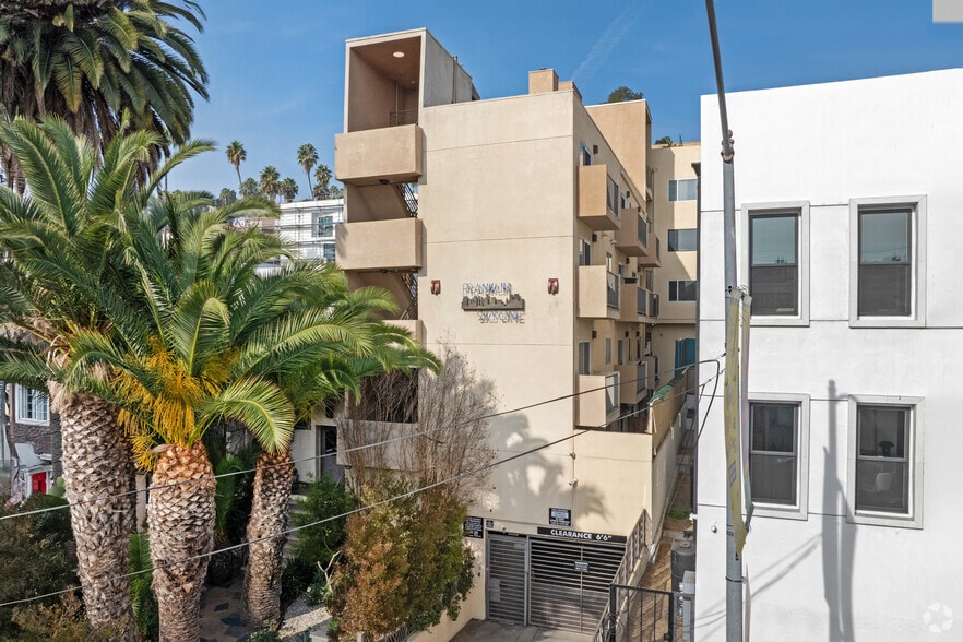 More Photos Of 6543 Franklin Ave, Hollywood Apartments For Sale