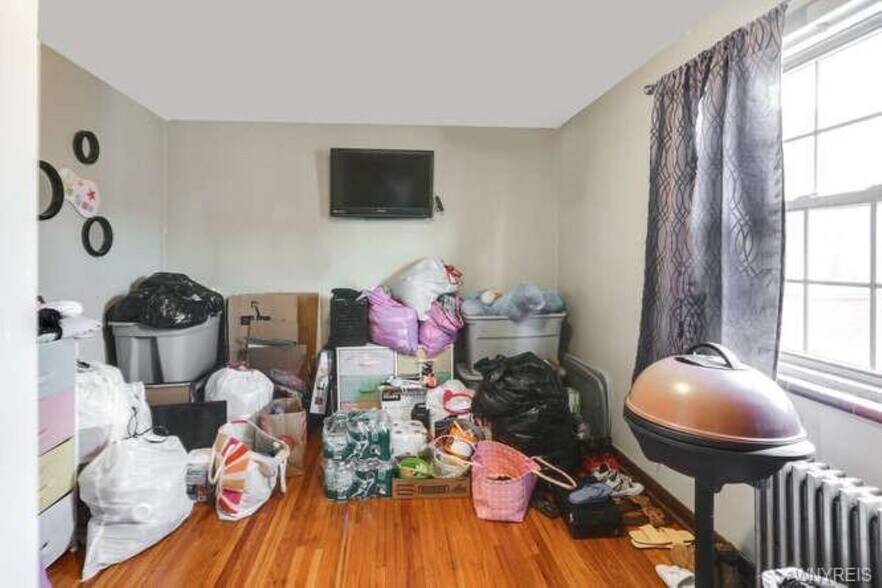 More Photos Of 128 Colton Ave, Lackawanna Apartments For Sale