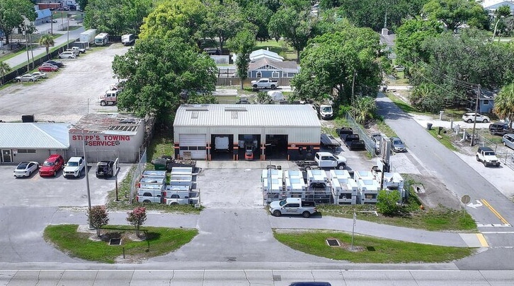 Primary Photo Of 2016 W Memorial Blvd, Lakeland Auto Repair For Lease