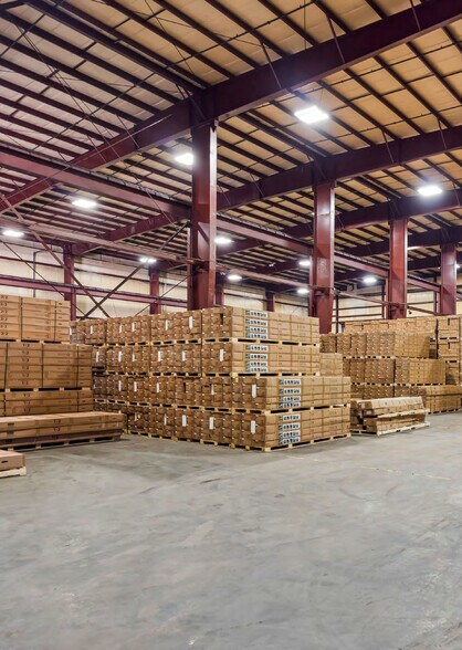 More Photos Of 280 Victoria St W, Dundalk Manufacturing For Sale