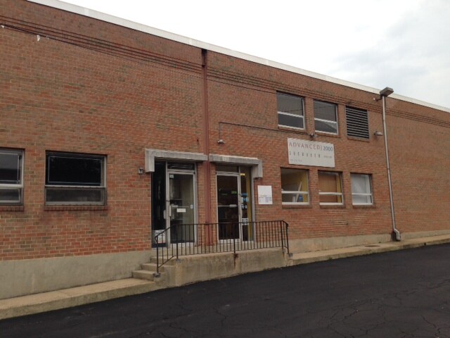 More Photos Of 820-828 S Pickett St, Alexandria Warehouse For Lease