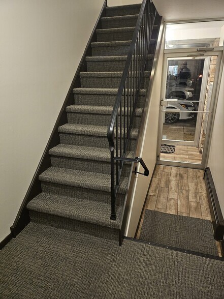 More Photos Of 8613 W Foster Ave, Chicago Apartments For Sale