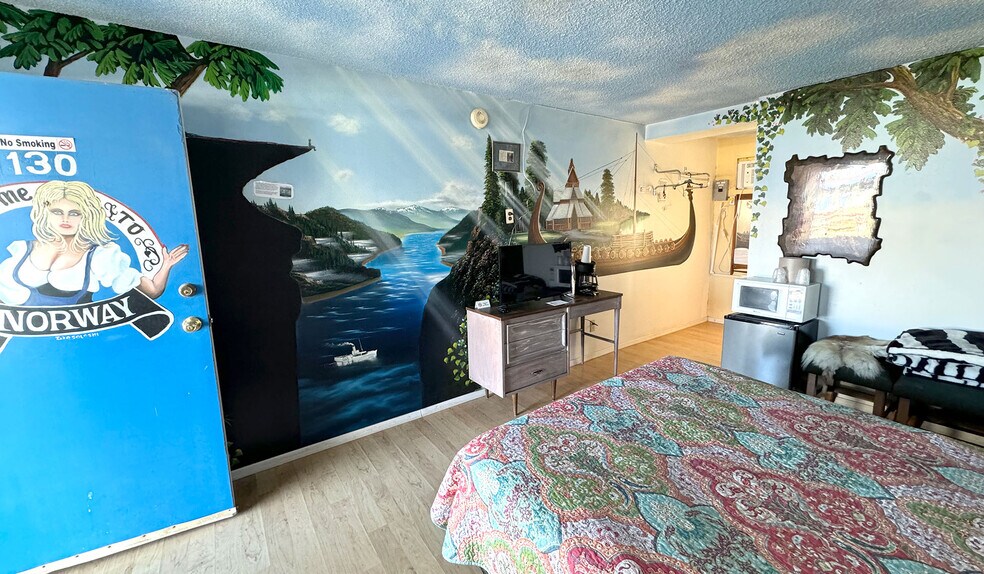 More Photos Of 21455 W I-40 Business, Seligman Hotel For Sale