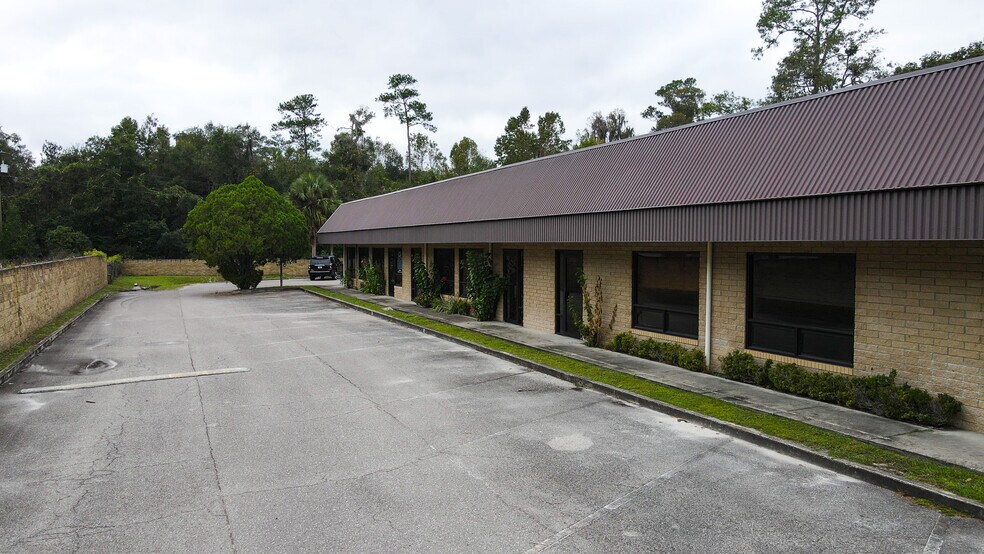 More Photos Of 4424 NW 13th St, Gainesville Unknown For Lease