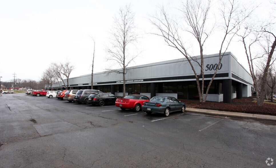 More Photos Of 5000-5010 Linbar Dr, Nashville Light Manufacturing For Lease