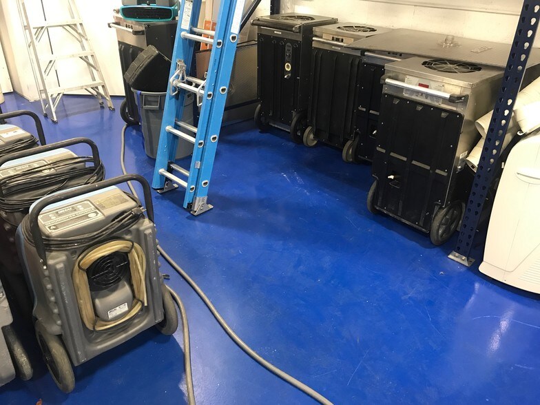 More Photos Of 13879-13981 SW 140th St, Miami Warehouse For Lease