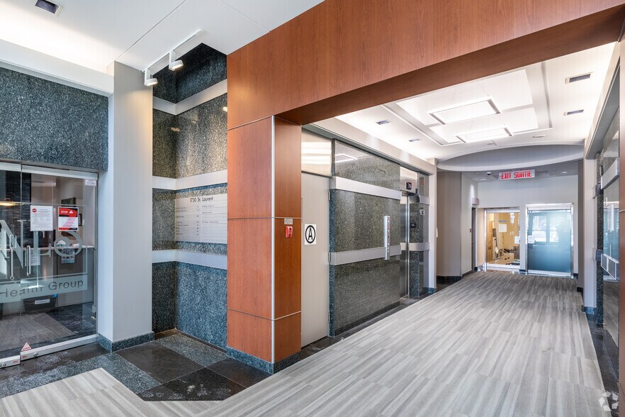 More Photos Of 1730 St Laurent Blvd, Ottawa Medical For Lease