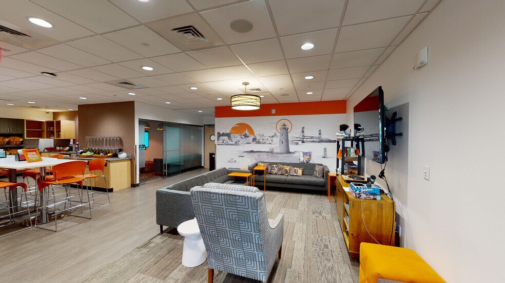 More Photos Of 1 Harbour Pl, Portsmouth Office For Lease