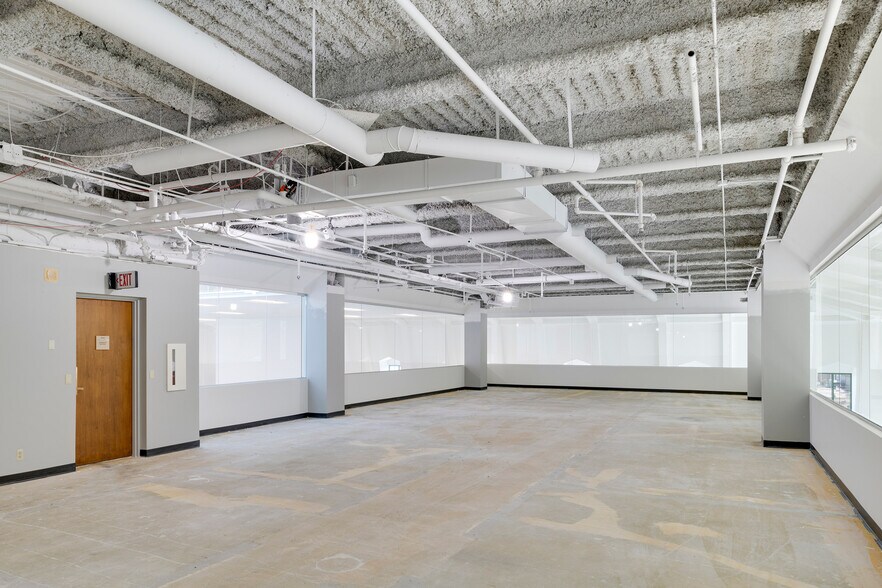 More Photos Of 105 5th Ave S, Minneapolis Loft Creative Space For Sale