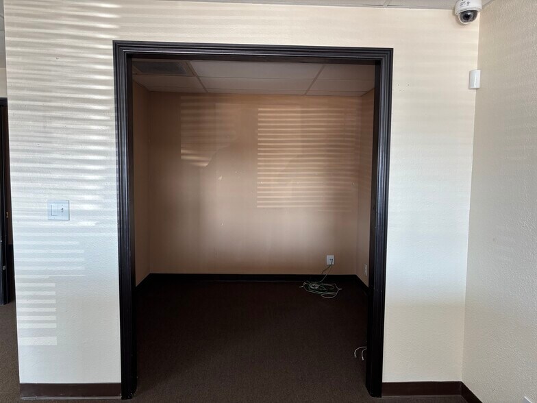 More Photos Of 3276-3278 Sonoma Blvd, Vallejo Medical For Lease