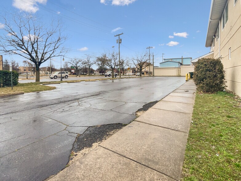 More Photos Of 608 N High St, Millville Medical For Lease