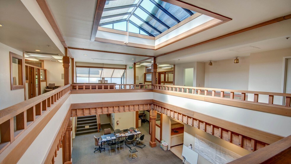More Photos Of 915 Diablo Ave, Novato Office For Sale