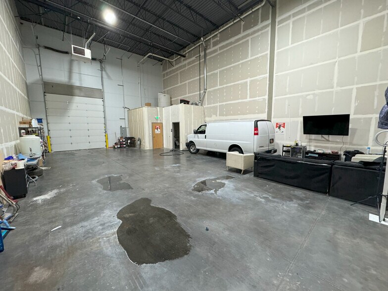 More Photos Of 1375 S 500 E, American Fork Manufacturing For Lease