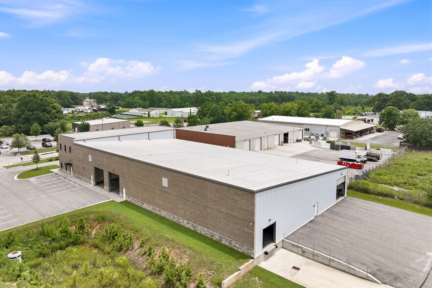 More Photos Of 3663 Southland Dr, Flowery Branch Warehouse For Sale