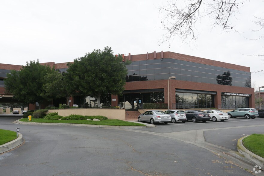 More Photos Of 299 W Foothill Blvd, Upland Medical For Sale