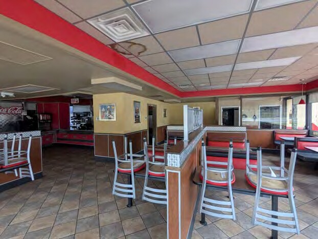 More Photos Of 8021 State Ave, Kansas City Fast Food For Lease