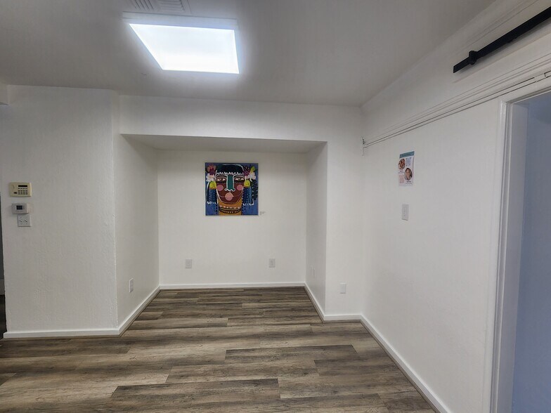 More Photos Of 6472-6480 Moraga Ave, Oakland Storefront Retail Office For Lease