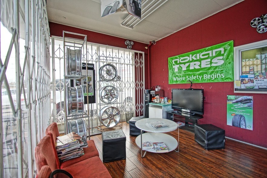 More Photos Of 15105 S Normandie Ave, Gardena Auto Repair For Sale
