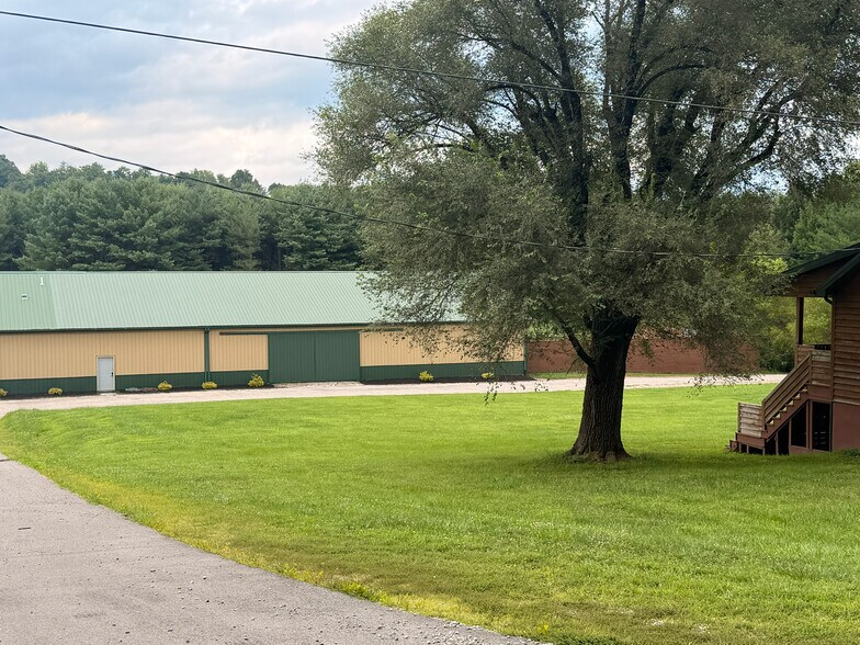 More Photos Of 273 Tackett Ln, Piketon Lodge Meeting Hall For Sale