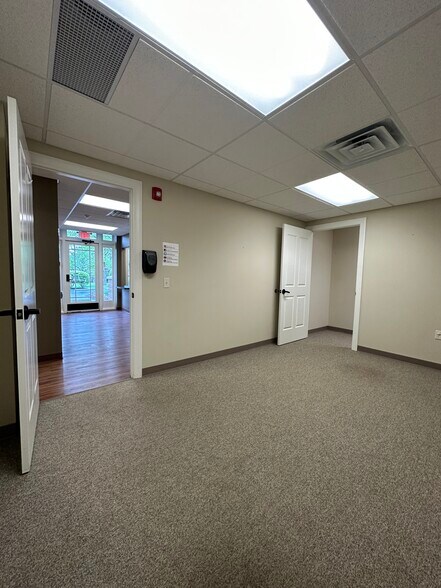 More Photos Of 9130-100 Marshall Rd, Cranberry Township Medical For Lease