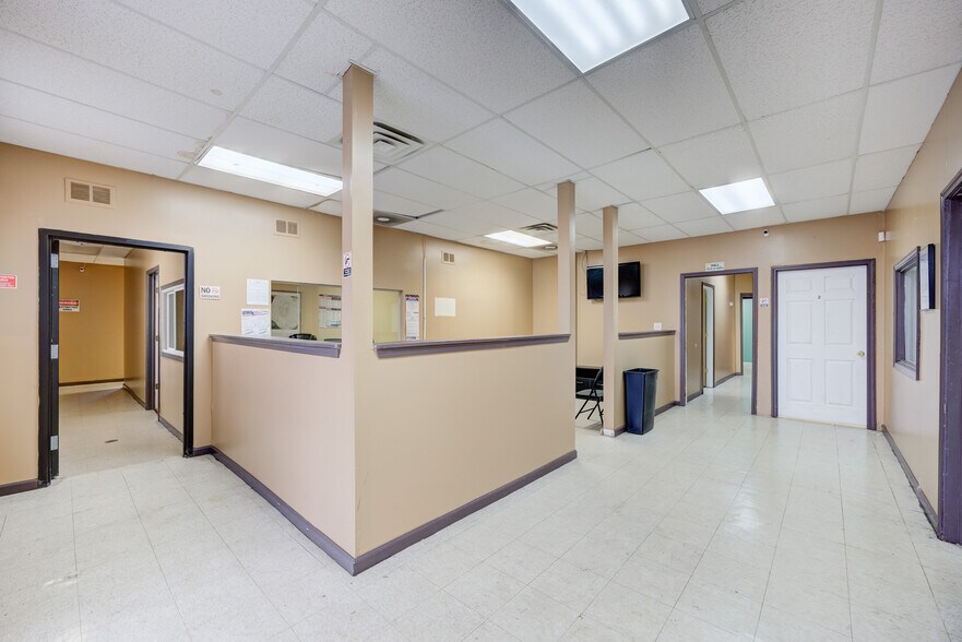 More Photos Of 19953 Conant St, Detroit Medical For Sale