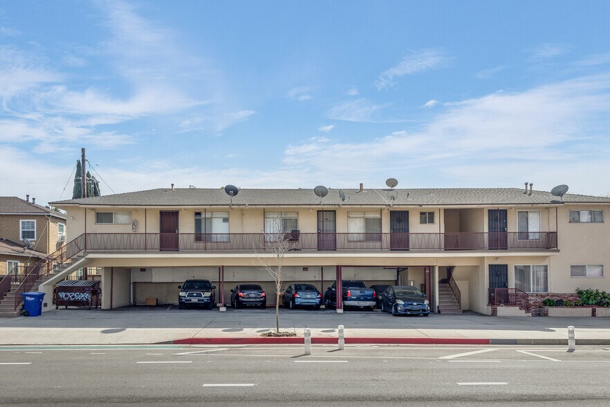 More Photos Of 3806 College Ave, Culver City Apartments For Sale