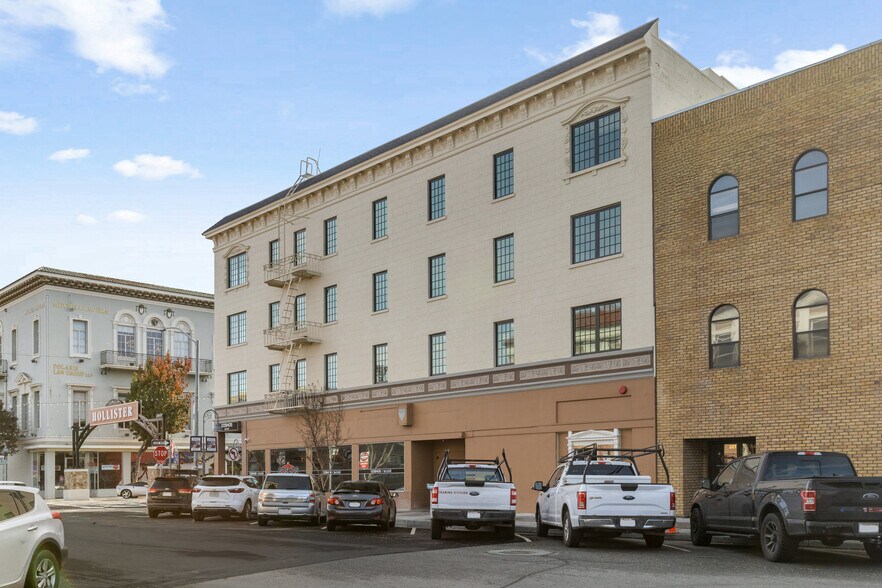 More Photos Of 500 San Benito St, Hollister Office Residential For Sale