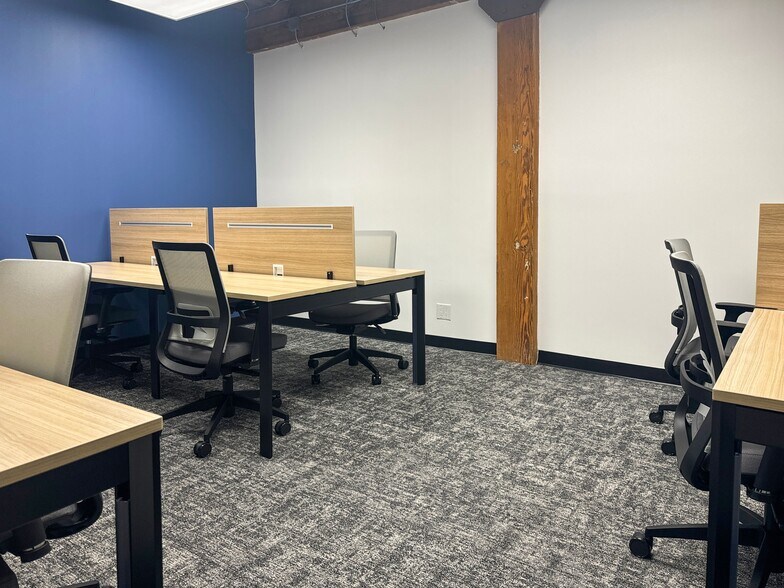 More Photos Of 93 Lombard Av, Winnipeg Coworking Space