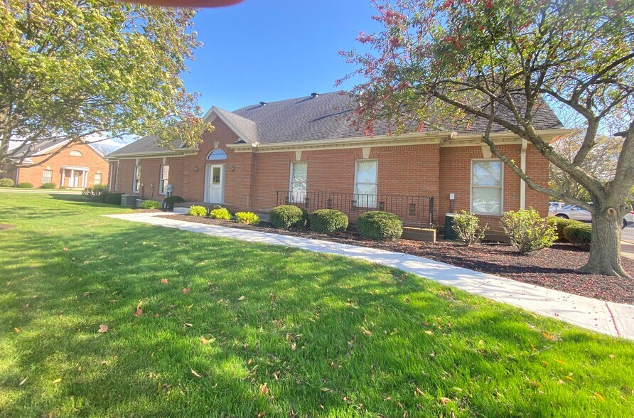 Primary Photo Of 9159 N Cr-25a, Piqua Medical For Lease