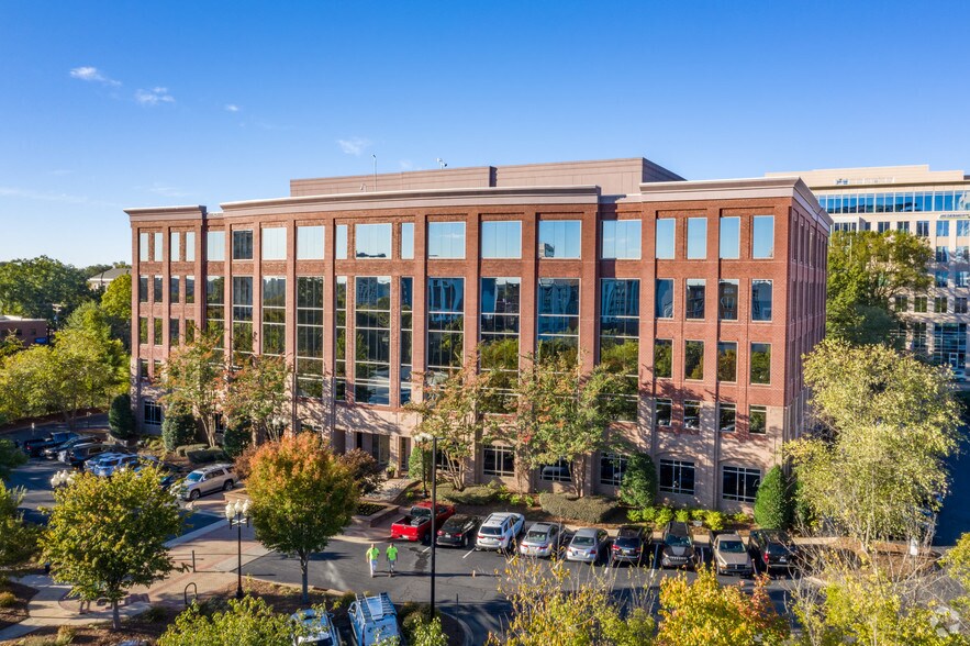 More Photos Of 521 E Morehead St, Charlotte Office Residential For Lease