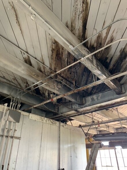 More Photos Of 36 Railroad Ave, Frewsburg Manufacturing For Lease