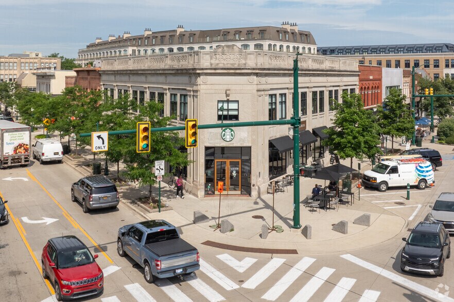 More Photos Of 135 N Old Woodward Ave, Birmingham Coworking Space