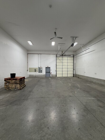 More Photos Of 3606 E Wellesley Ave, Spokane Service For Lease