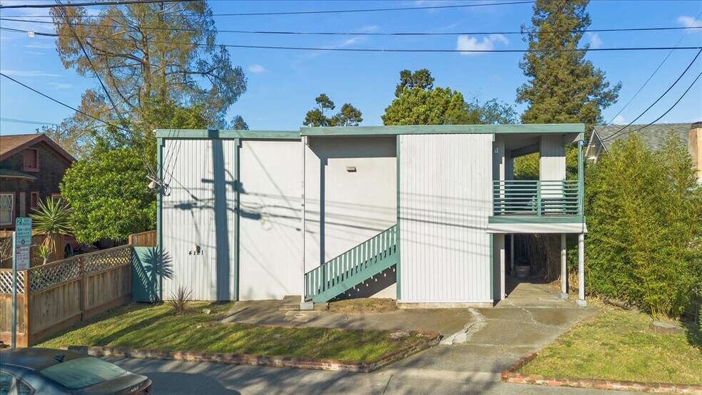 More Photos Of 4121 Opal St, Oakland Apartments For Sale