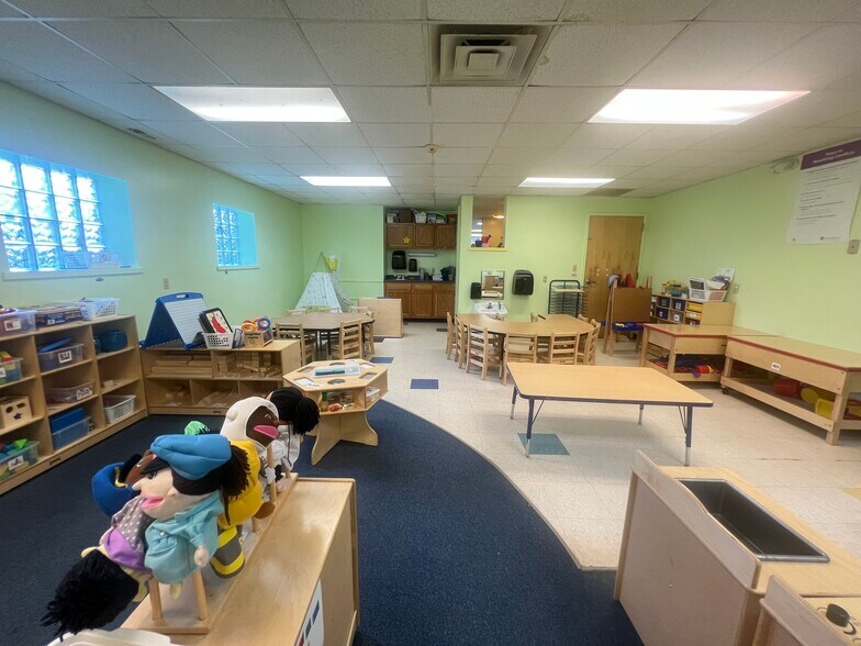 More Photos Of 1065 N Clinton Ave, Rochester Religious Facility For Sale