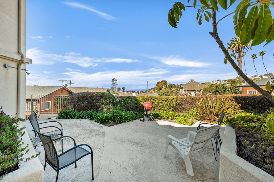 More Photos Of 1256 E Main St, Ventura Apartments For Sale