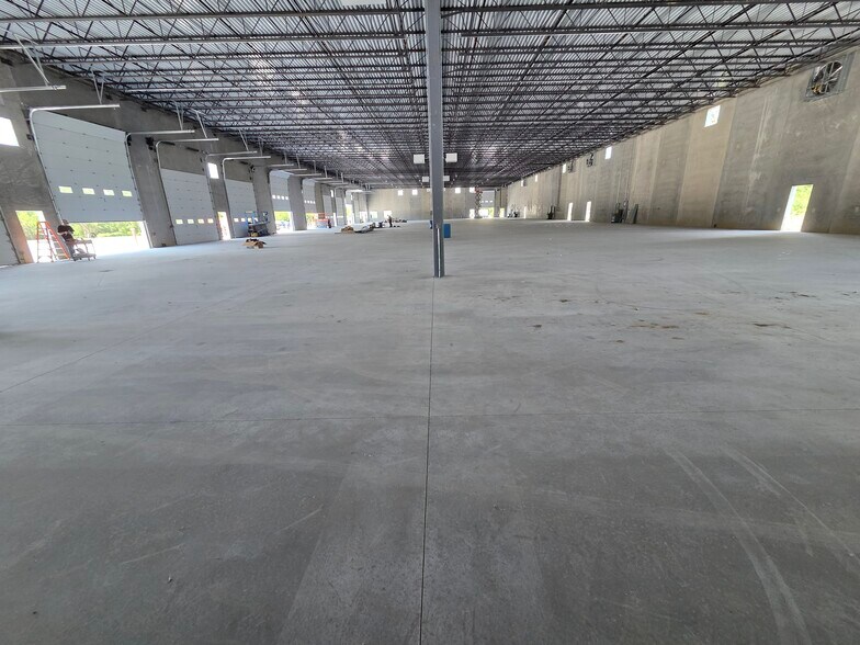 More Photos Of 1720 Workers Ct, Joliet Warehouse For Lease