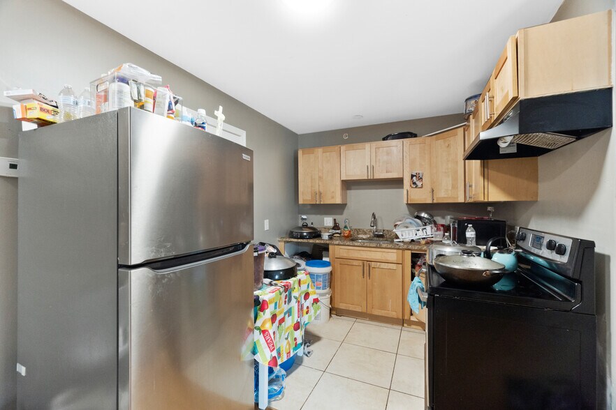 More Photos Of 71-79 Wood Ave, Bridgeport Storefront Retail Residential For Sale