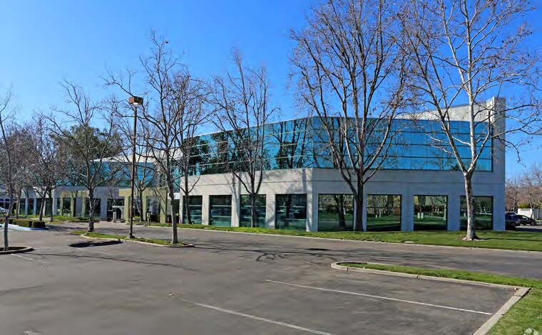 More Photos Of 6601 Owens Dr, Pleasanton Office For Lease