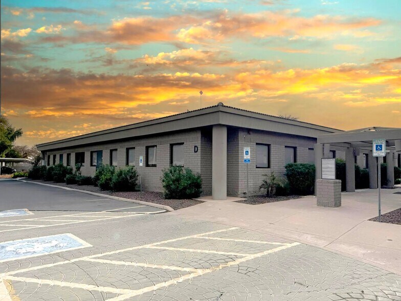 Primary Photo Of 604 W Warner Rd, Chandler Medical For Sale