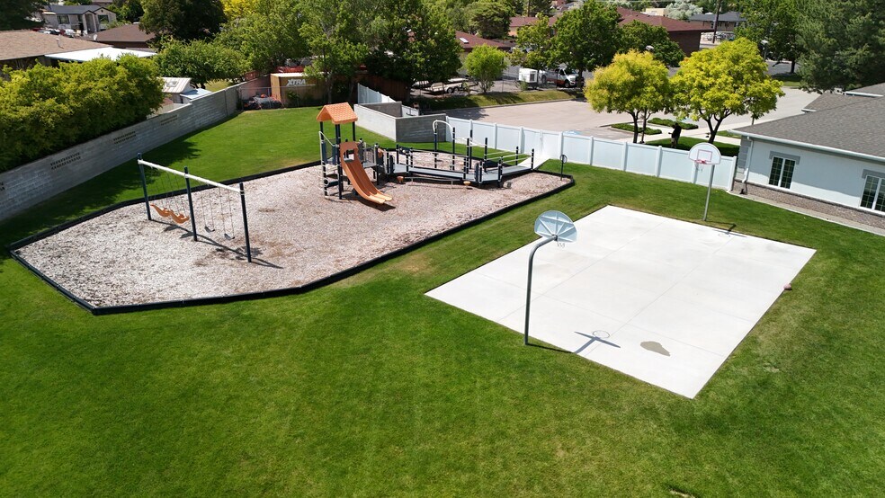 More Photos Of 2751-2761 W 9000 S, West Jordan Medical For Sale