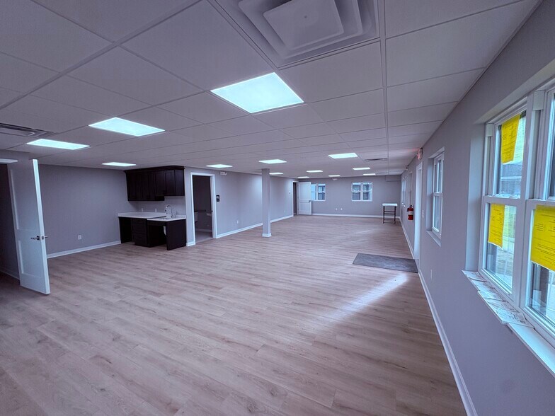 More Photos Of 408 Bethel Rd, Somers Point Office For Sale