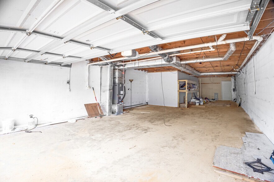 More Photos Of 151 Covington Ln, Dickson Apartments For Sale