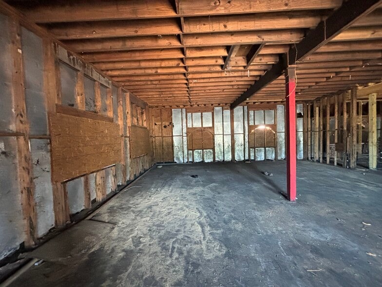 More Photos Of 2604 Campagna Dr, Chalmette Restaurant For Sale