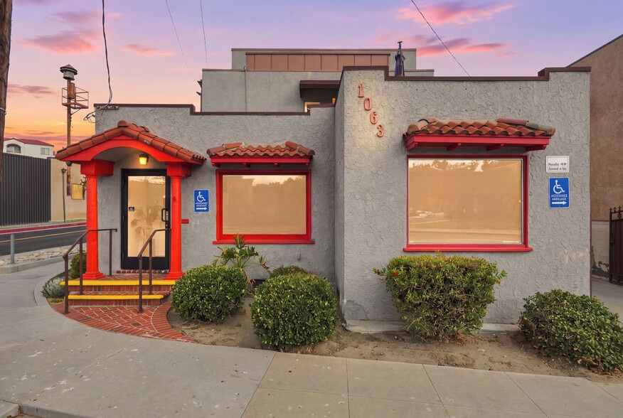 More Photos Of 1063 Colorado Blvd, Eagle Rock Medical For Sale