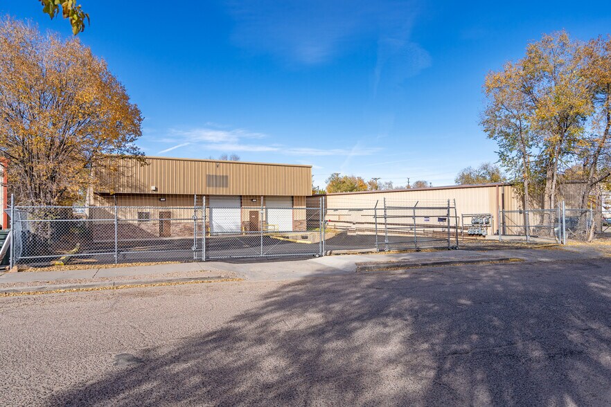 More Photos Of 1244 Calle de Comercio, Santa Fe Warehouse For Sale