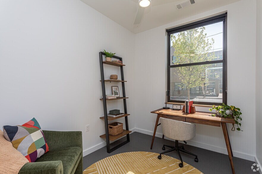 More Photos Of 337 SE 3rd St, Bentonville Apartments For Lease