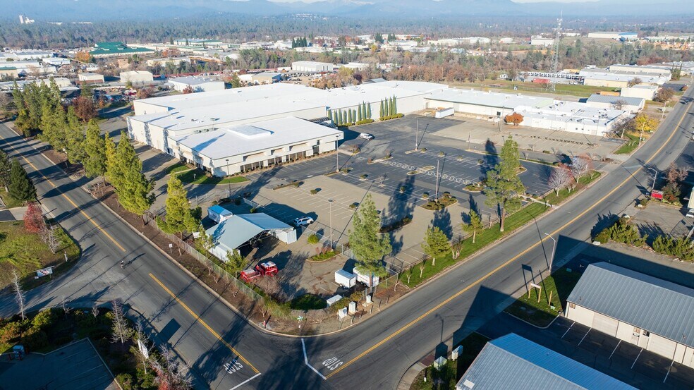 More Photos Of 4300-4356 Caterpillar Rd, Redding Manufacturing For Sale
